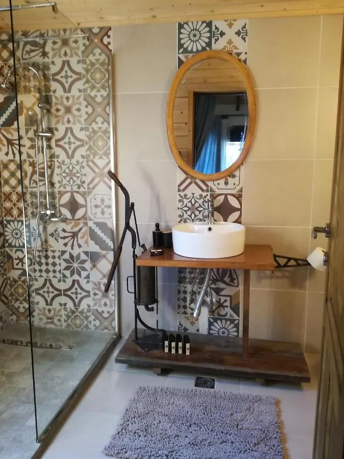 Villa Haris Sarti Tatil Evi